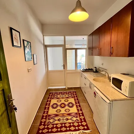 Διαμέρισμα Harbour View 3 *