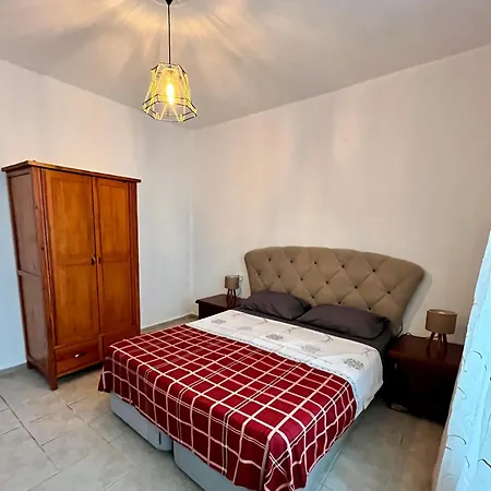 Harbour View 3 フェティエ