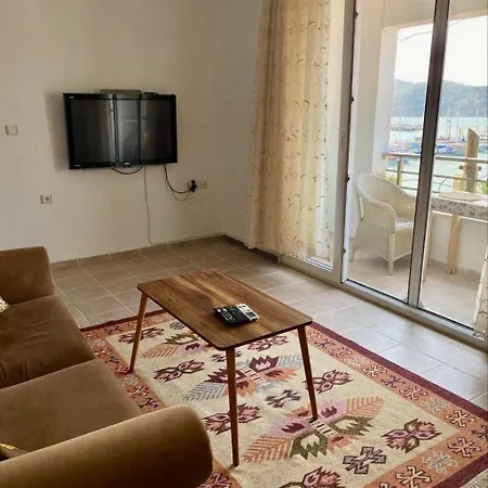 דירה Harbour View 3 *